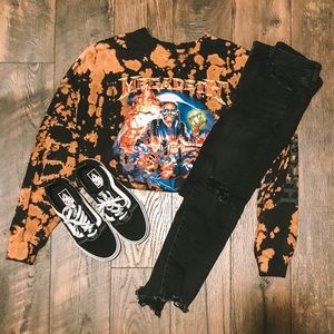 Bleached Dye Cropped Graphic Tee